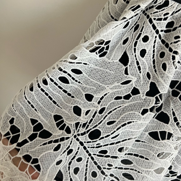 Girls dress size7 - Picture 4 of 7